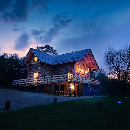 Woods Lodge Plitvice Lakes Drežnik Grad Exterior foto