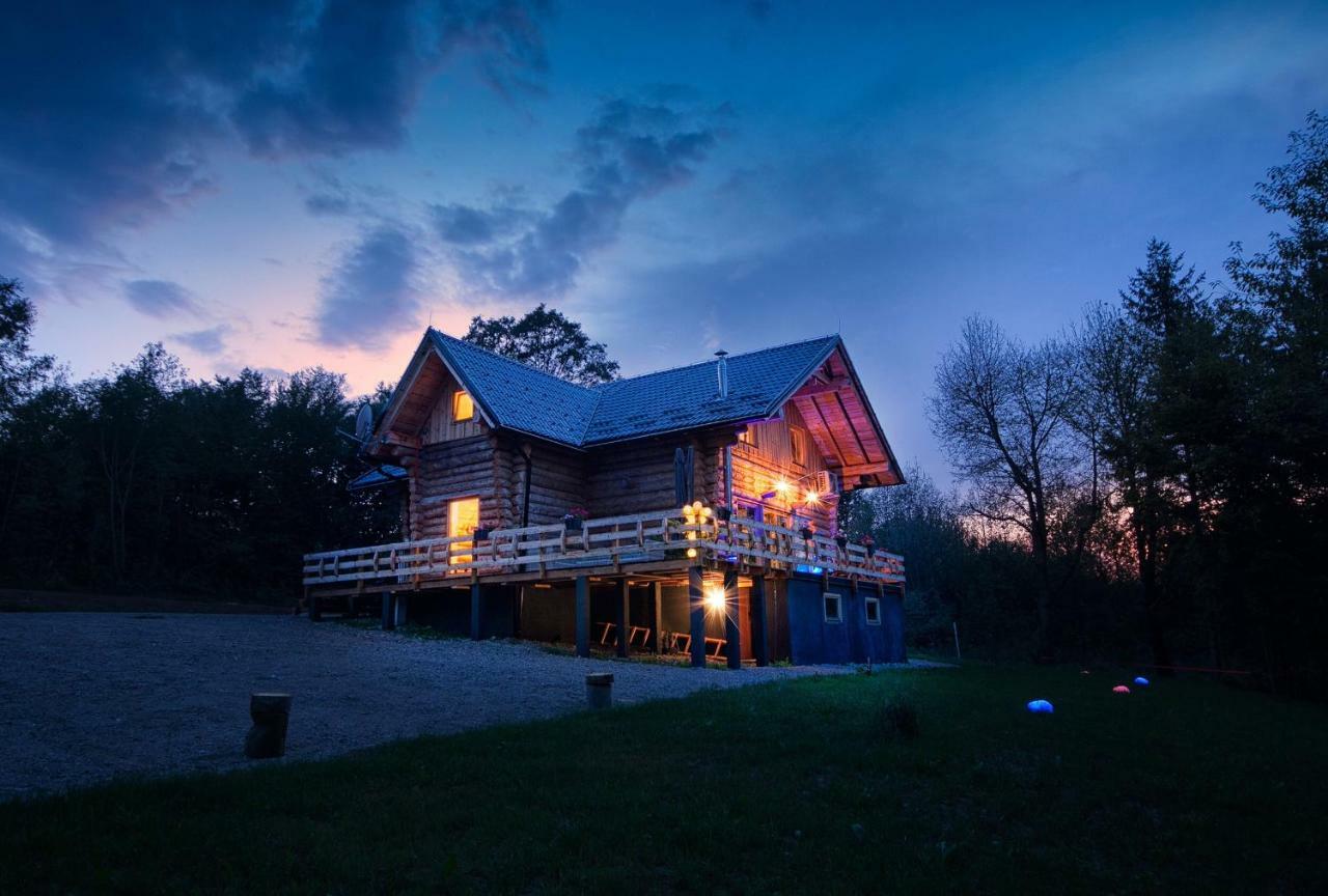 Woods Lodge Plitvice Lakes Drežnik Grad Exterior foto